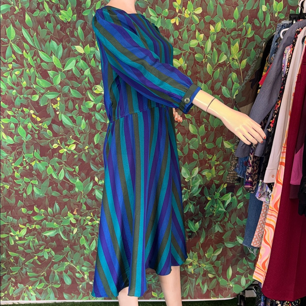 Vintage Leslie Fay Metallic Stripe Dress - Picture 14 of 17